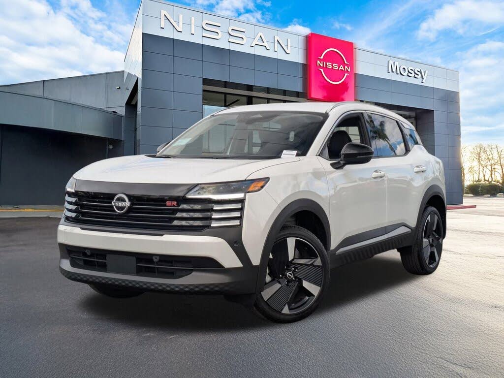 2026 Nissan Kicks SR FWD