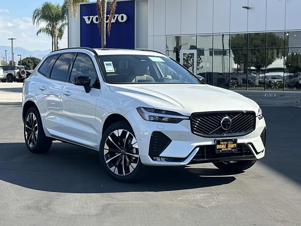 2026 Volvo XC60 B5 Plus AWD