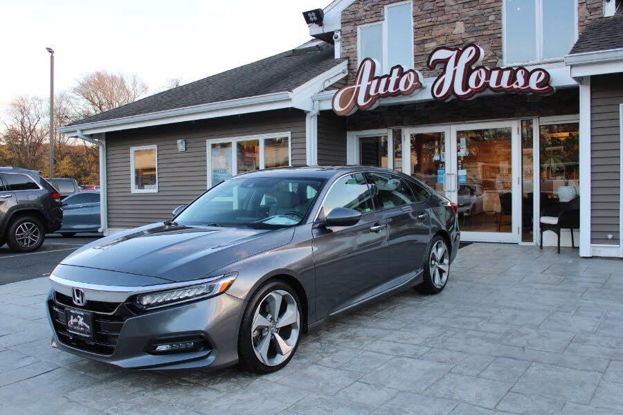 2018 Honda Accord 2.0T Touring FWD