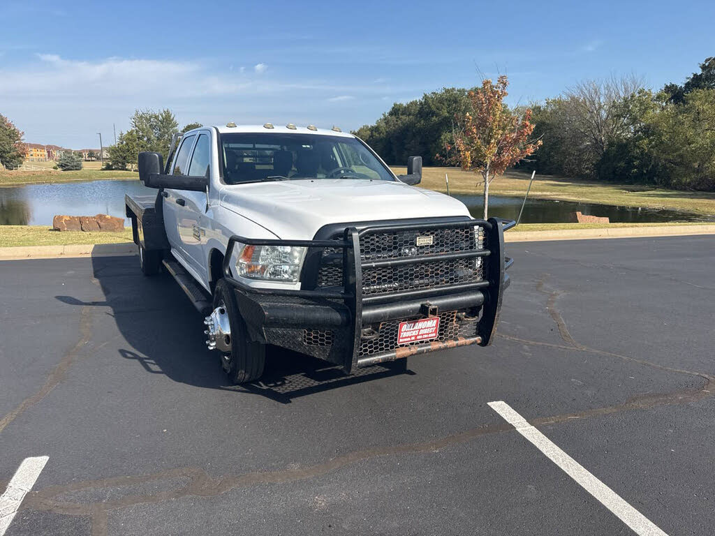 2018 RAM 3500 Chassis Tradesman 4WD