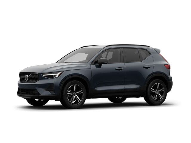 2026 Volvo XC40 B5 Core AWD