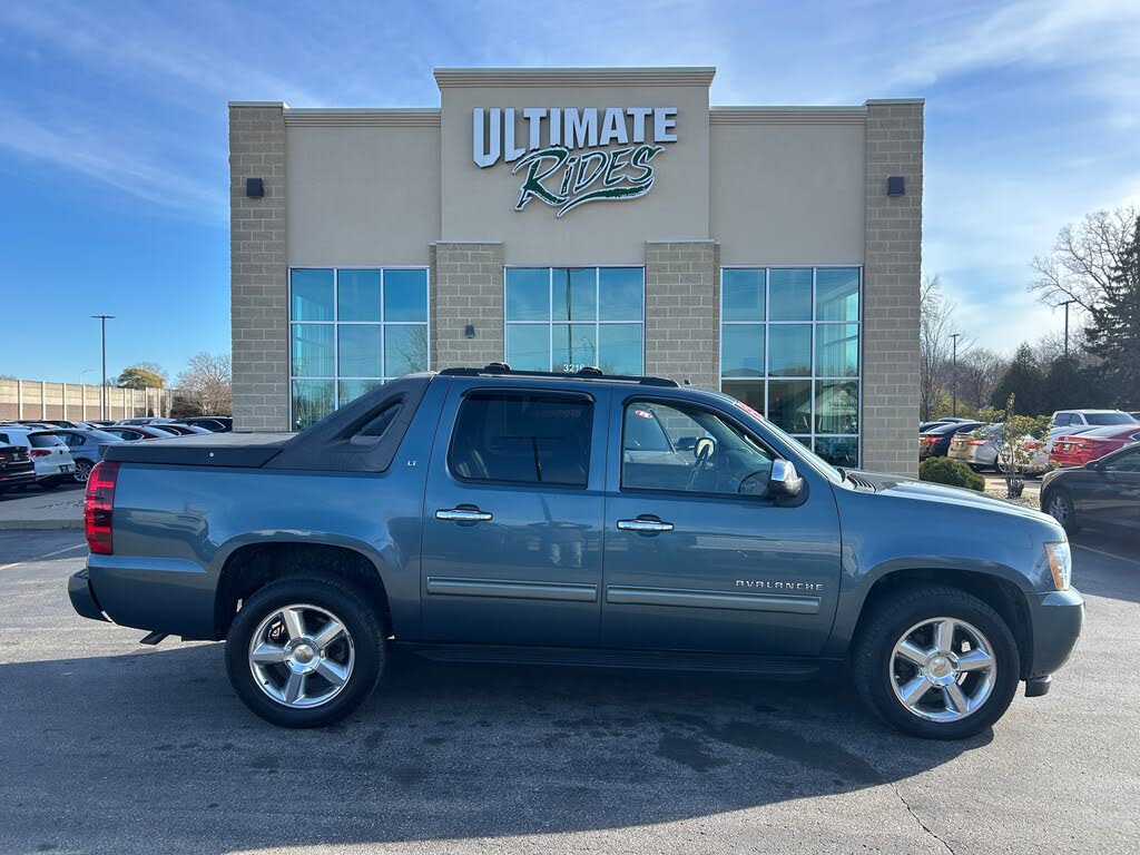 2012 Chevrolet Avalanche LT 4WD