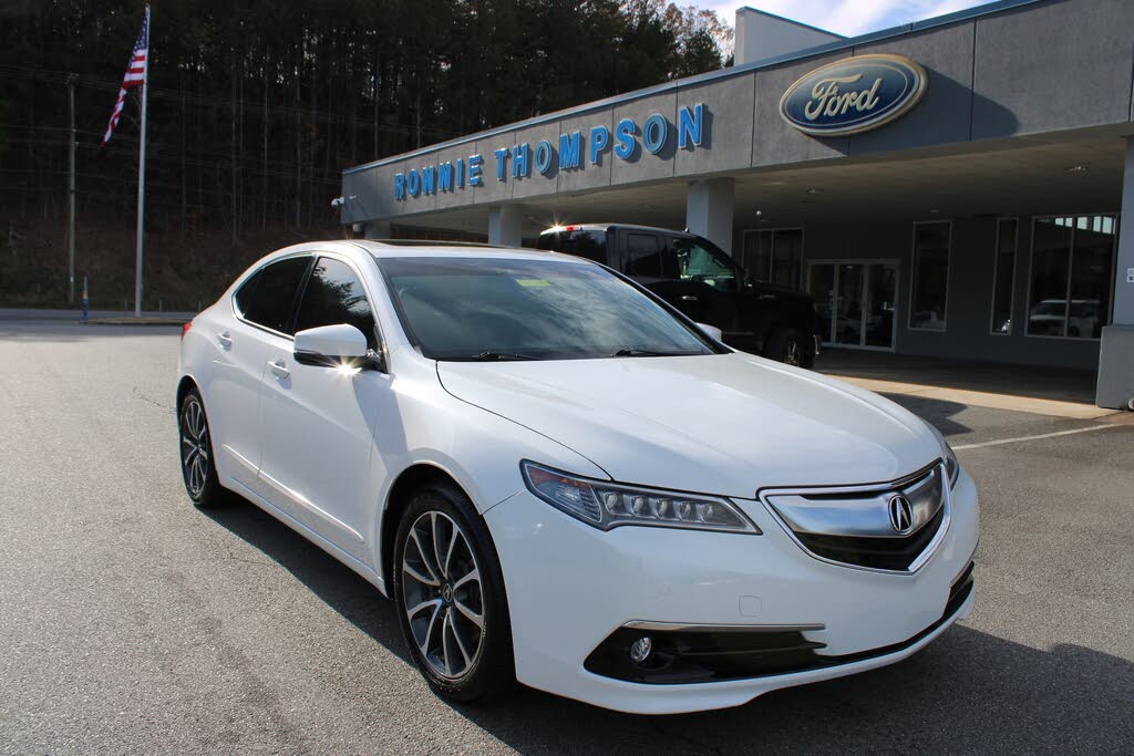 2015 Acura TLX V6 SH-AWD with Advance Package