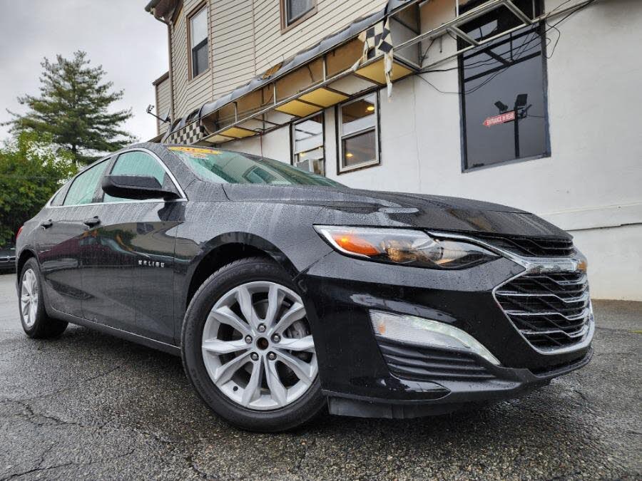 2024 Chevrolet Malibu LT with 2LT FWD