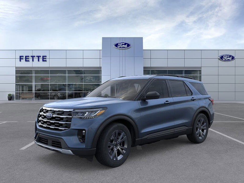 2026 Ford Explorer Active AWD