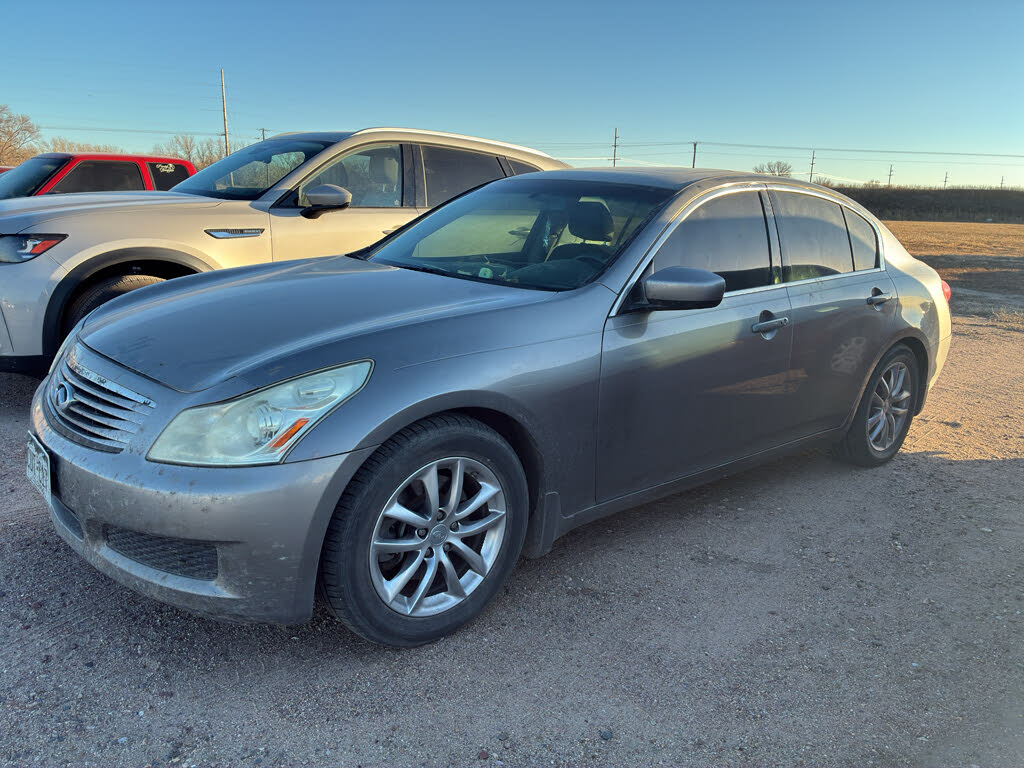 2009 INFINITI G37 Journey Sedan RWD