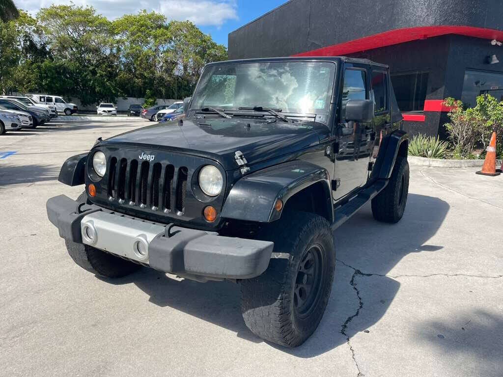 2010 Jeep Wrangler Unlimited Sahara 4WD