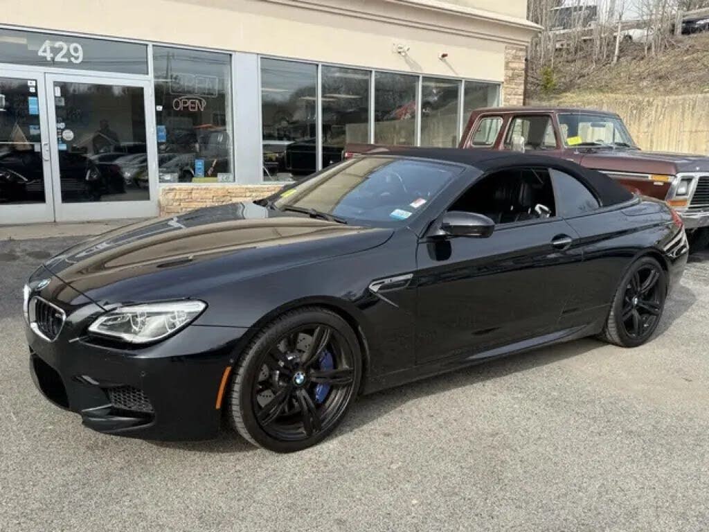 2015 BMW M6 Convertible RWD
