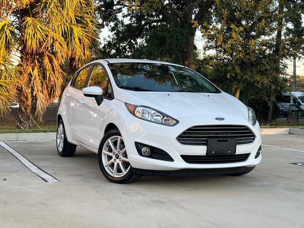 2019 Ford Fiesta SE Hatchback FWD