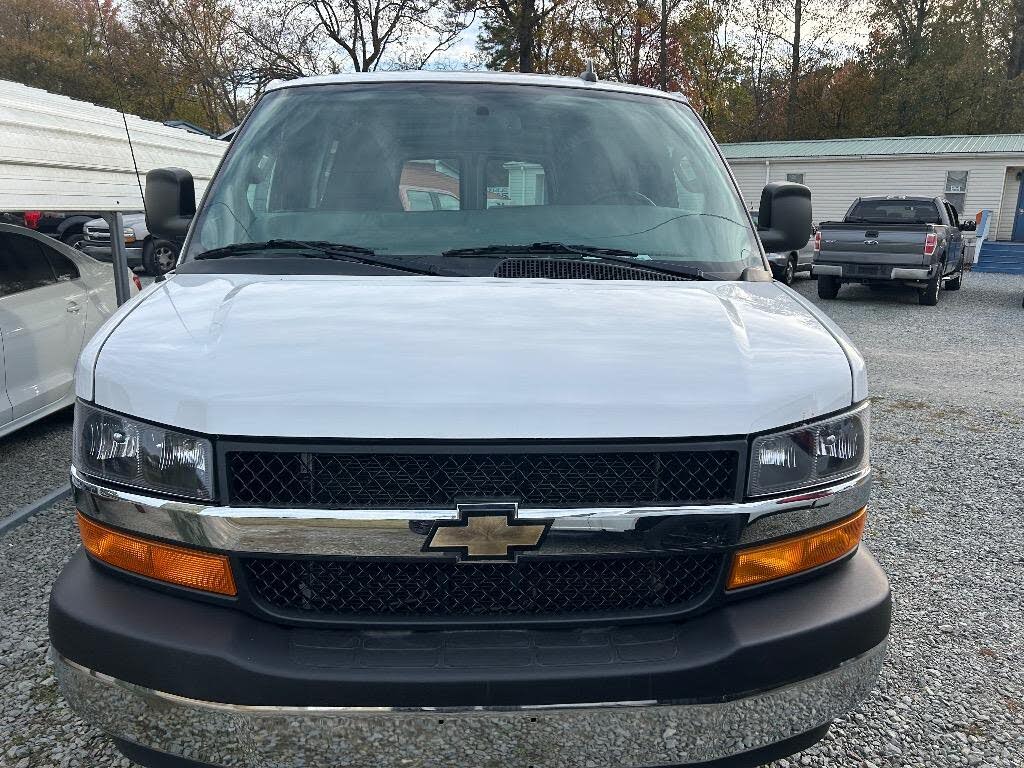 2020 Chevrolet Express Cargo 2500 RWD