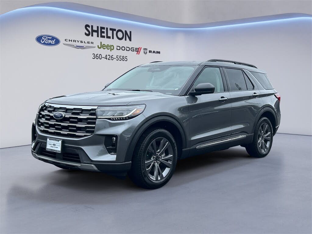 2025 Ford Explorer Active AWD