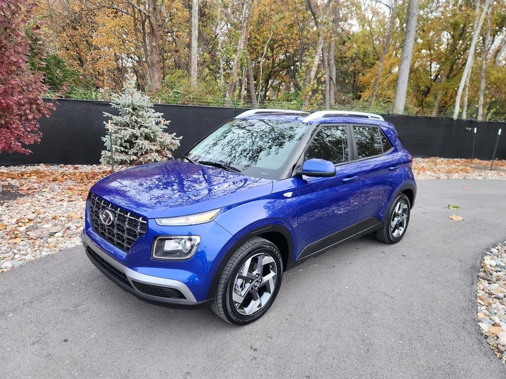 2024 Hyundai Venue SEL FWD