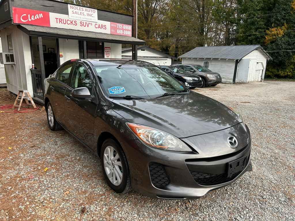 2013 Mazda MAZDA3 i Touring