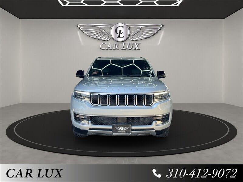 2023 Jeep Wagoneer Series III 4WD