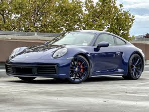 Porsche 911 Carrera 4S Coupe AWD