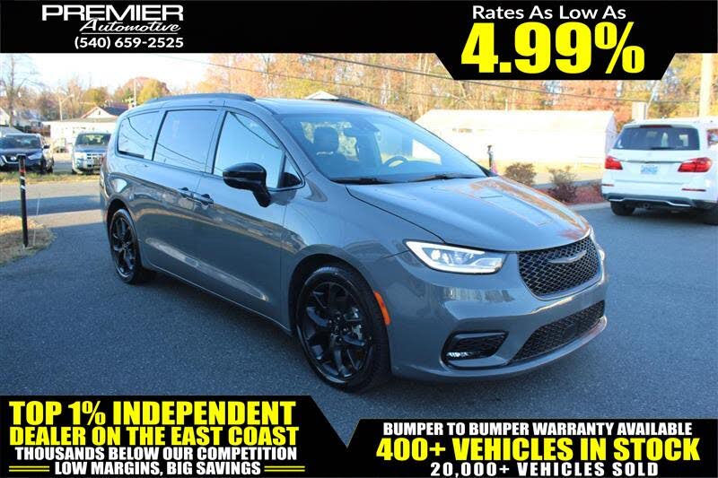 2025 Chrysler Pacifica Limited FWD