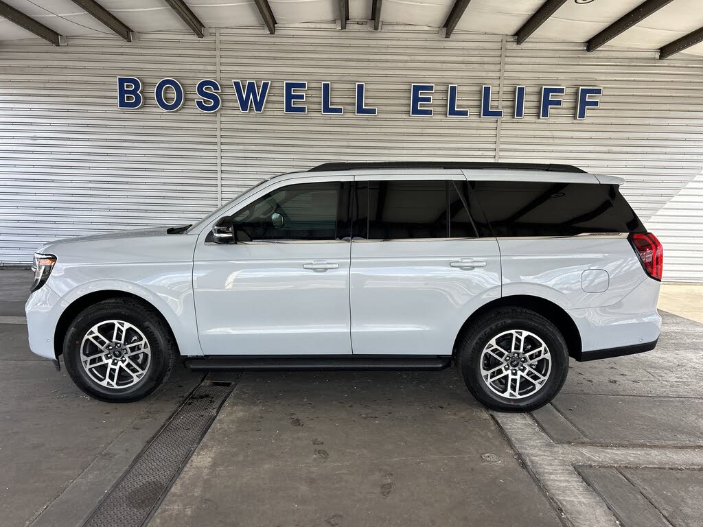 2025 Ford Expedition Active RWD