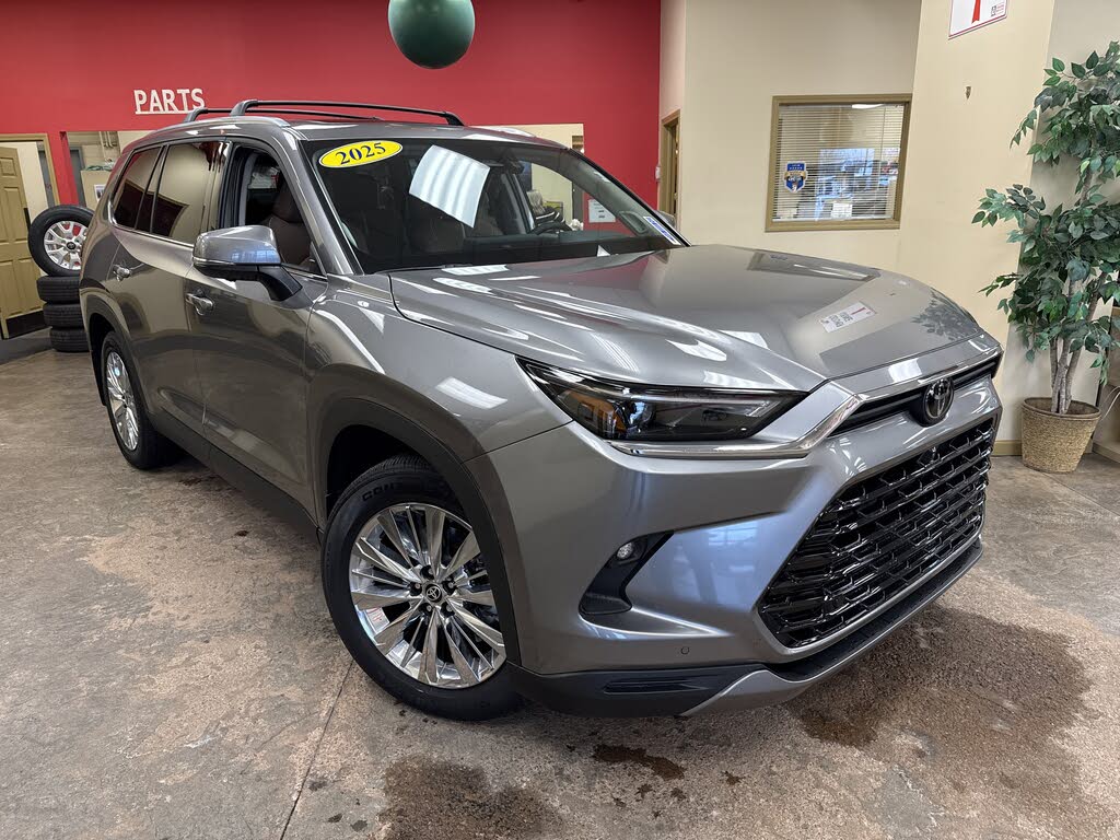 2025 Toyota Grand Highlander Platinum AWD