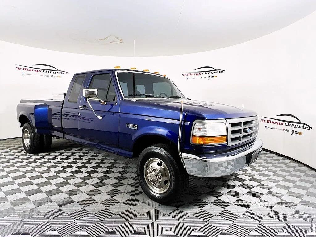 1995 Ford F-350 2 Dr XL Extended Cab LB