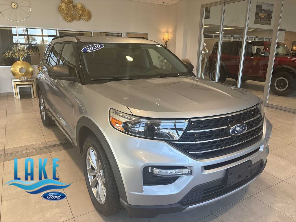 2020 Ford Explorer XLT AWD