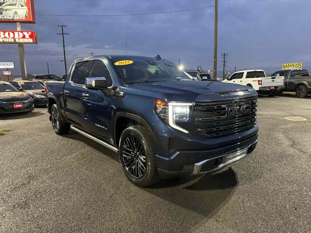 2022 GMC Sierra 1500 Denali Ultimate Crew Cab 4WD