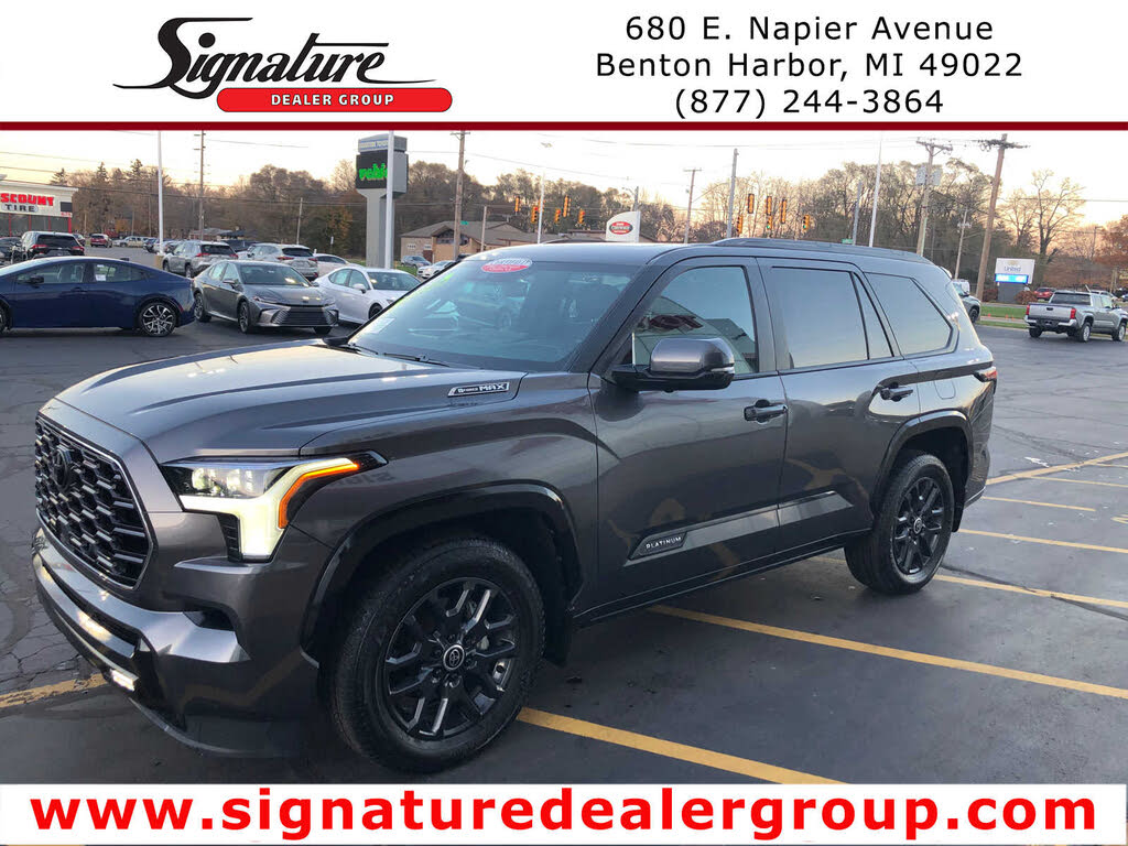 2024 Toyota Sequoia Platinum 4WD