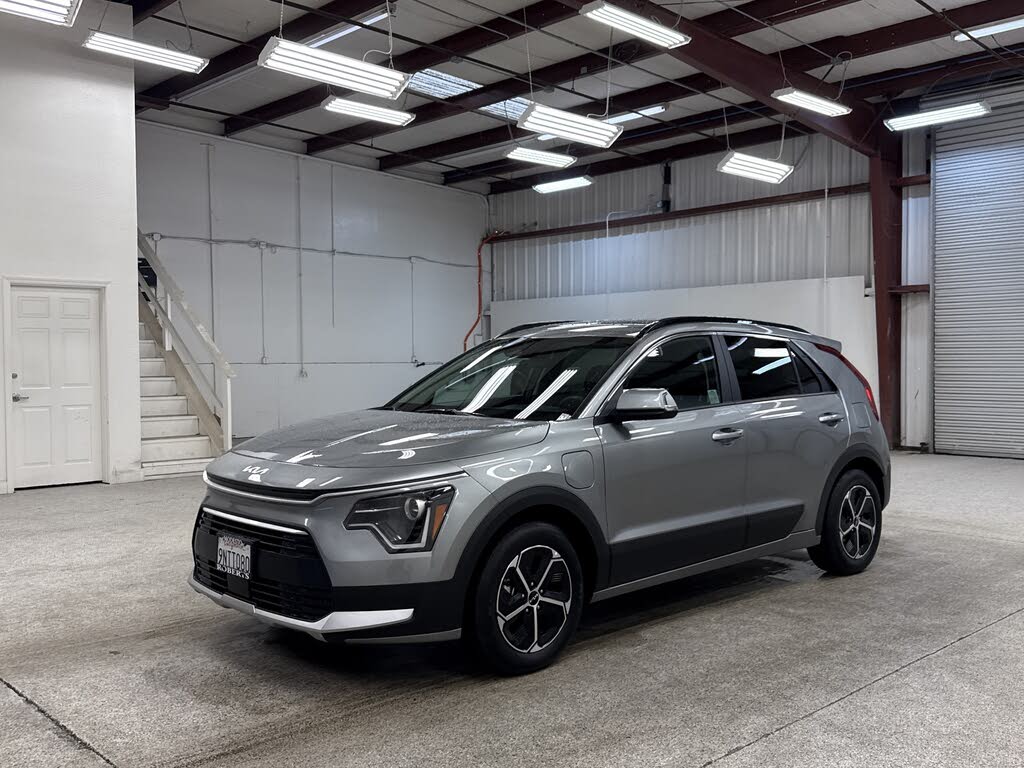 2025 Kia Niro Hybrid Plug-In EX FWD