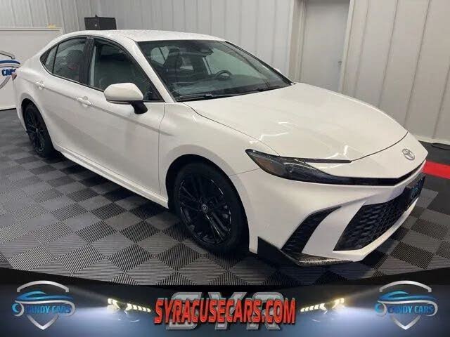 2025 Toyota Camry XSE FWD