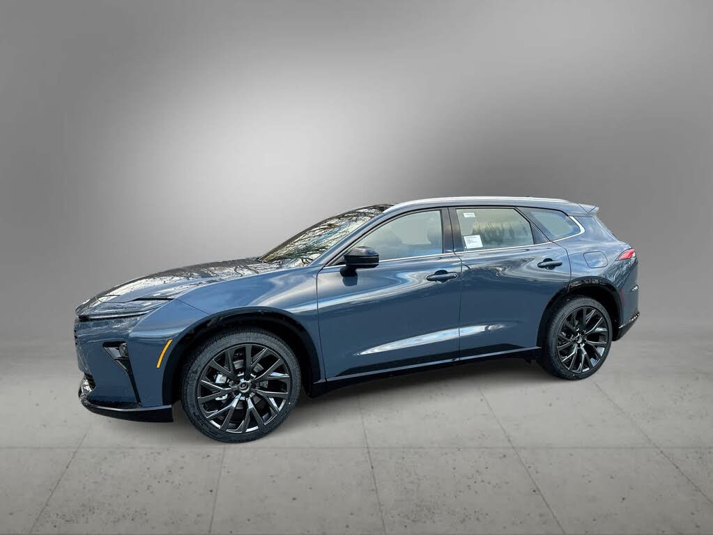 2025 Toyota Crown Signia Limited AWD