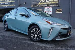 Toyota Prius XLE AWD-e