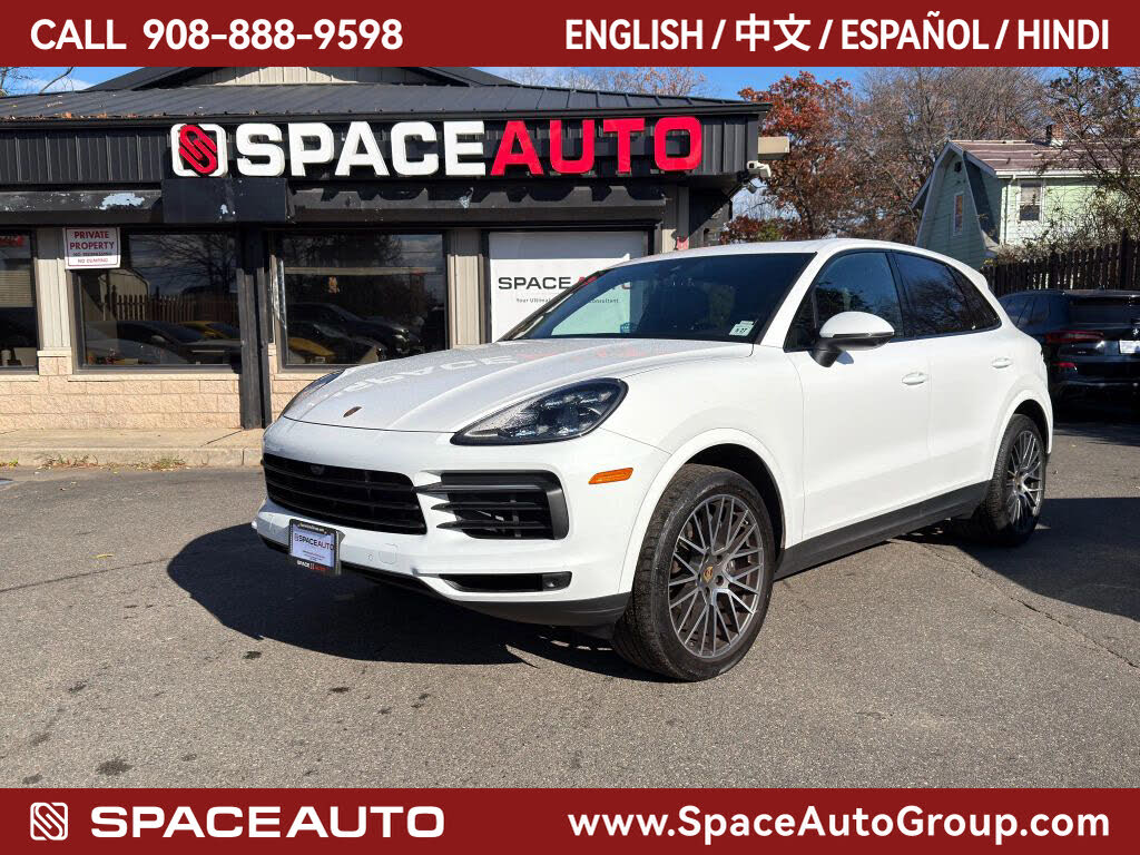 2022 Porsche Cayenne Platinum Edition AWD