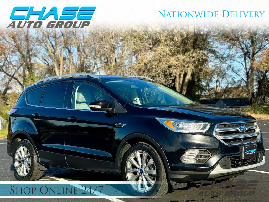 2017 Ford Escape Titanium FWD