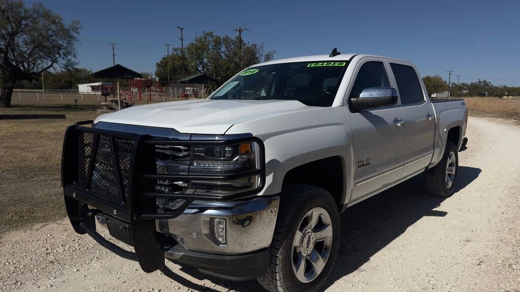 2018 Chevrolet Silverado 1500 LTZ Crew Cab 4WD
