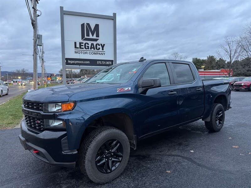 2019 Chevrolet Silverado 1500 Custom Trail Boss Crew Cab 4WD