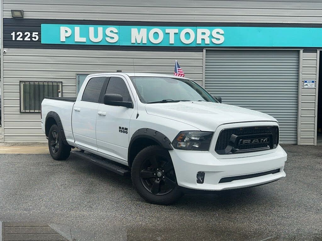 2019 RAM 1500 Classic SLT Crew Cab RWD