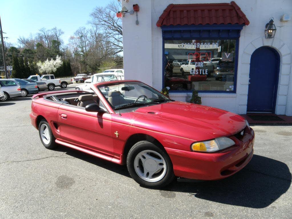 1996 Ford Mustang Convertible RWD