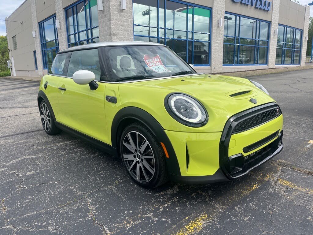 2024 MINI Cooper S 2-Door Hatchback FWD