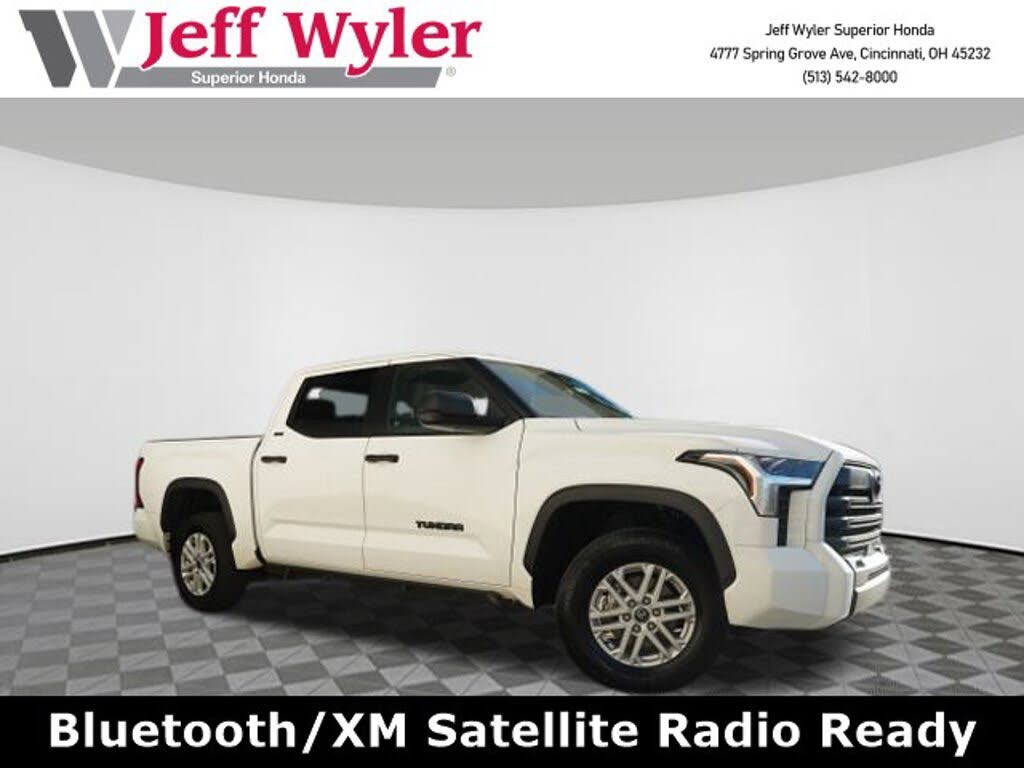 2024 Toyota Tundra SR5 CrewMax Cab 4WD