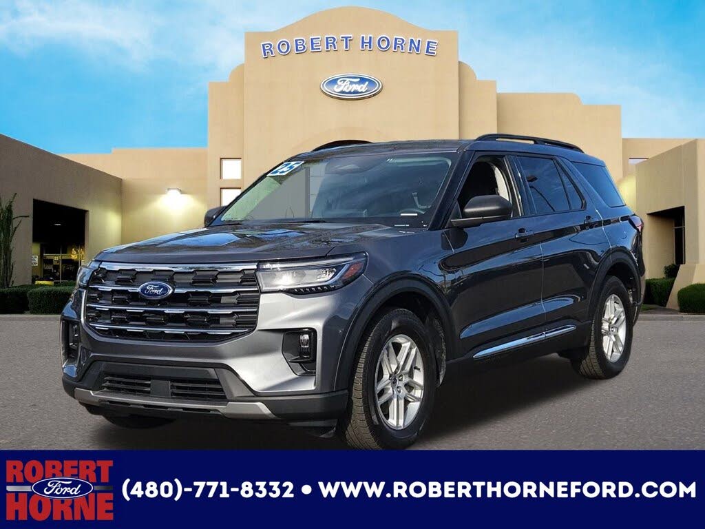 2025 Ford Explorer Active RWD