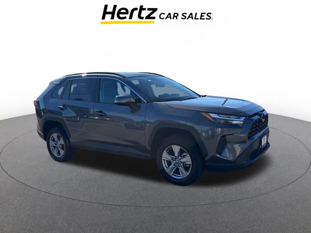 2025 Toyota RAV4 XLE FWD