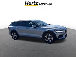 Volvo V60 Cross Country B5 Plus AWD