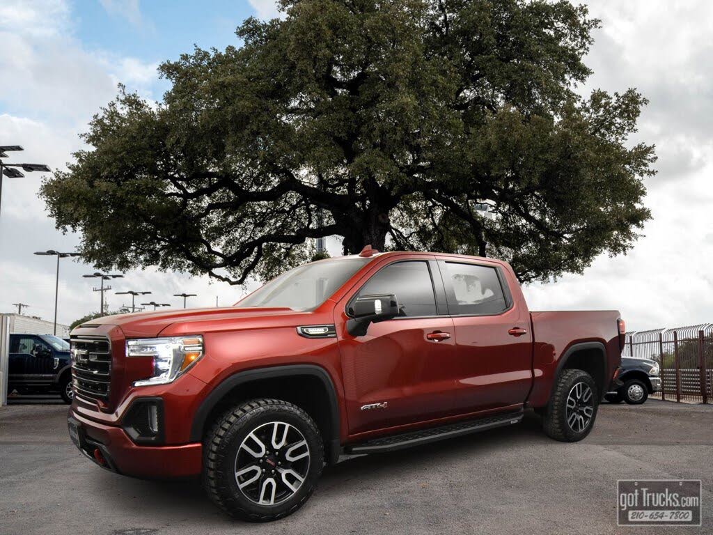 2021 GMC Sierra 1500 AT4 Crew Cab 4WD