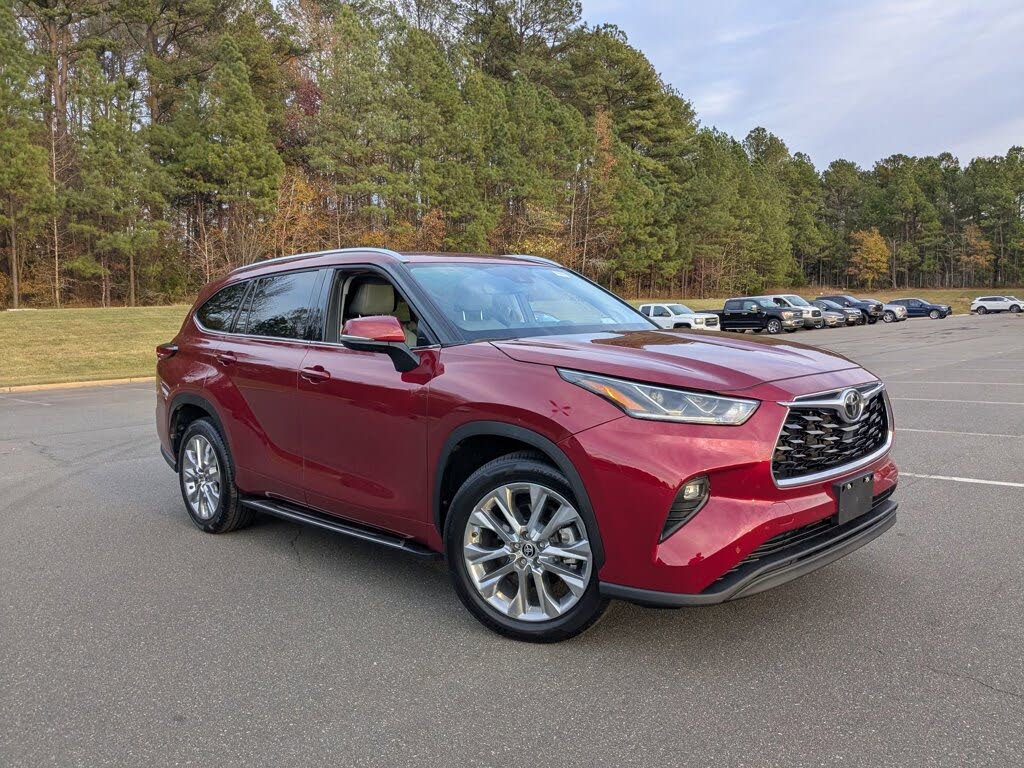 2023 Toyota Highlander Limited FWD