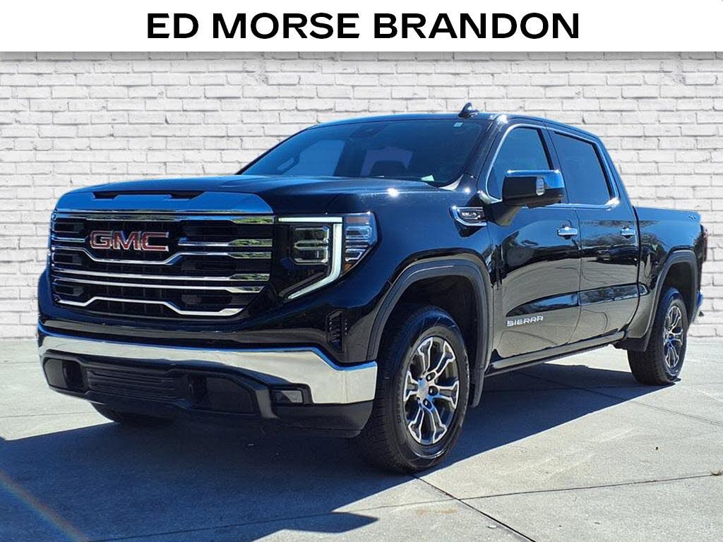 2025 GMC Sierra 1500 SLT Crew Cab 4WD