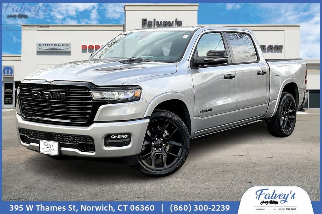 2026 RAM 1500 Laramie Crew Cab 4WD