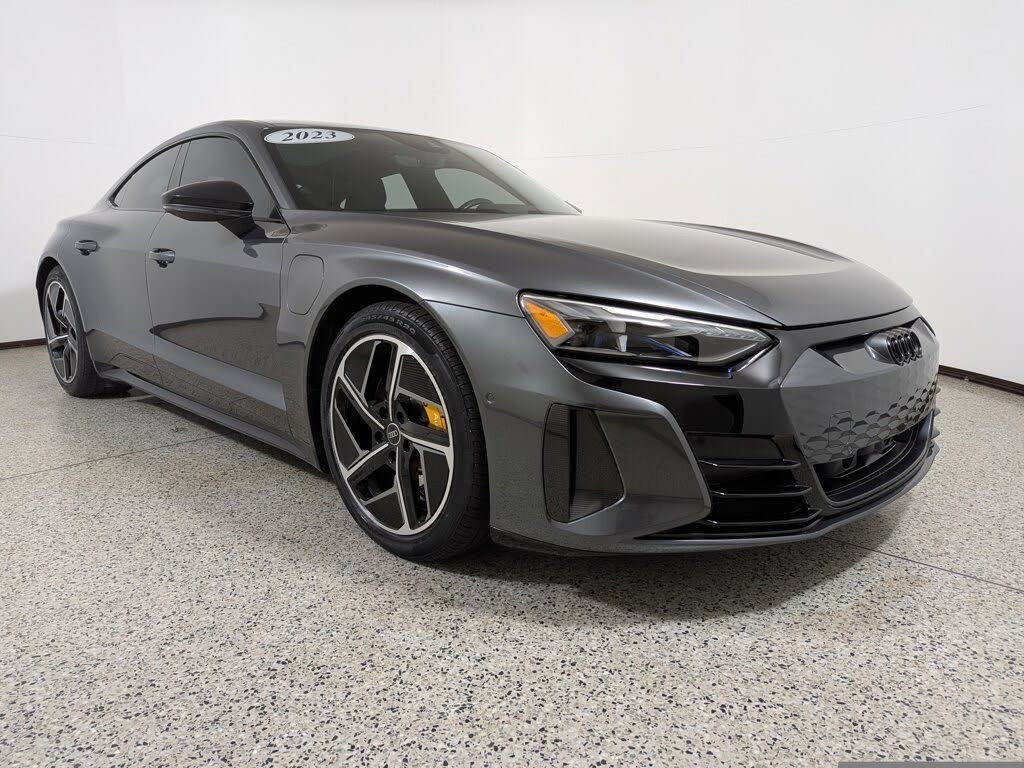 2023 Audi RS e-tron GT quattro AWD
