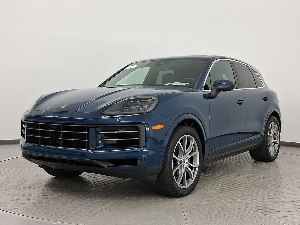 2025 Porsche Cayenne AWD