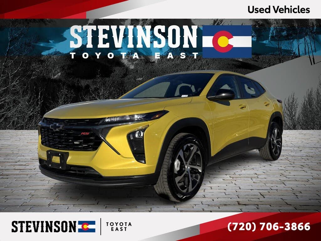 2024 Chevrolet Trax RS with 1RS FWD