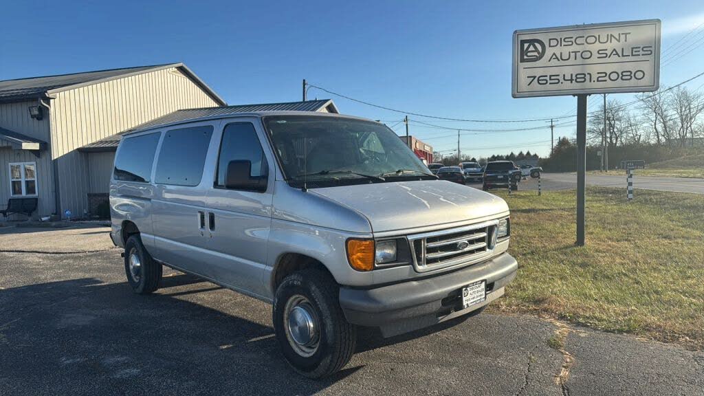 2006 Ford E-Series E-250 Cargo Van