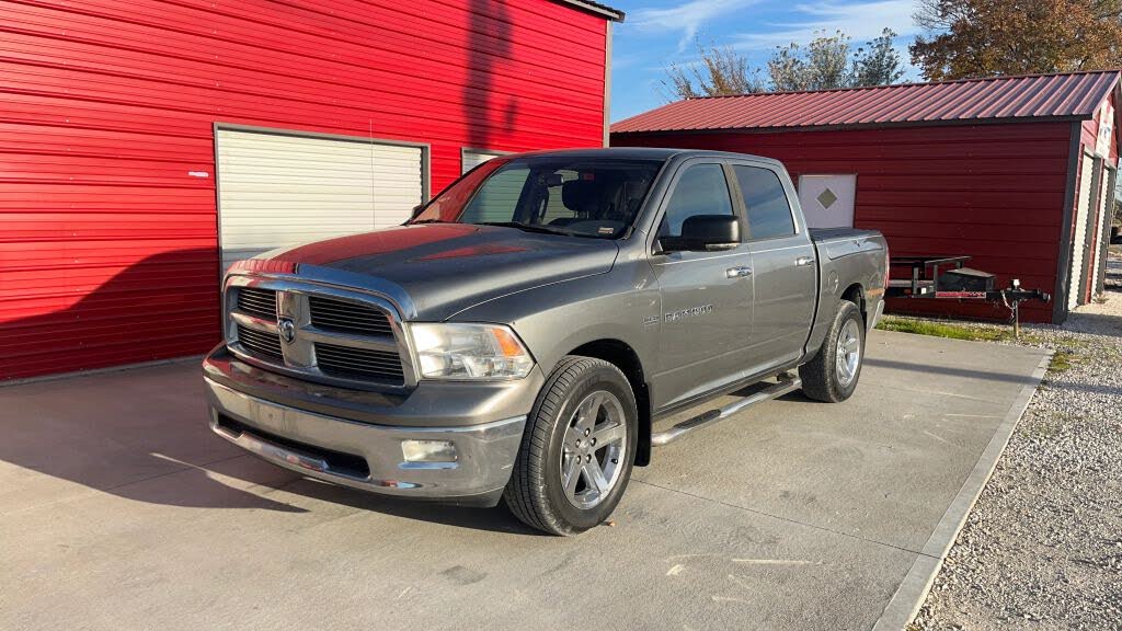 2009 Dodge RAM 1500 SLT Crew Cab RWD